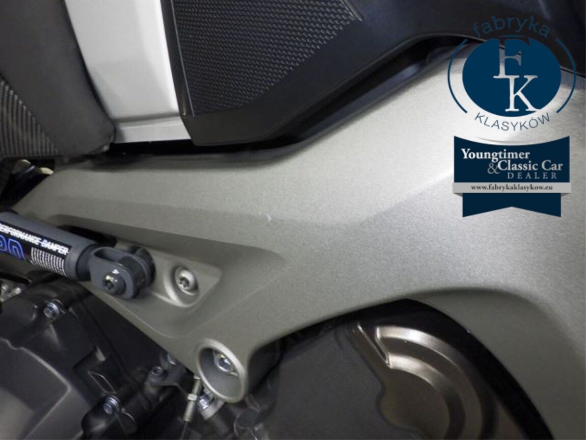 YAMAHA MT-09A 2015 - zdjęcie 30