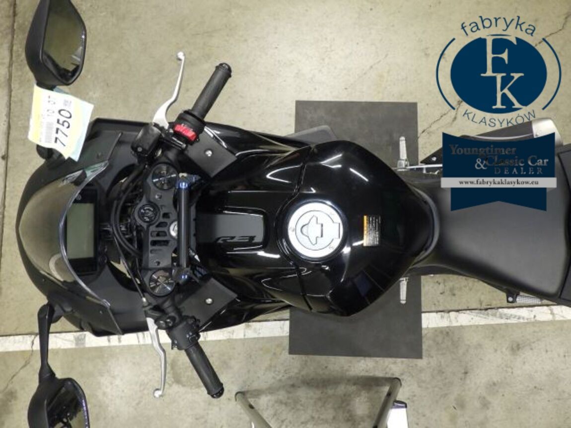 YAMAHA YZF-R3 2020 - zdjęcie 32