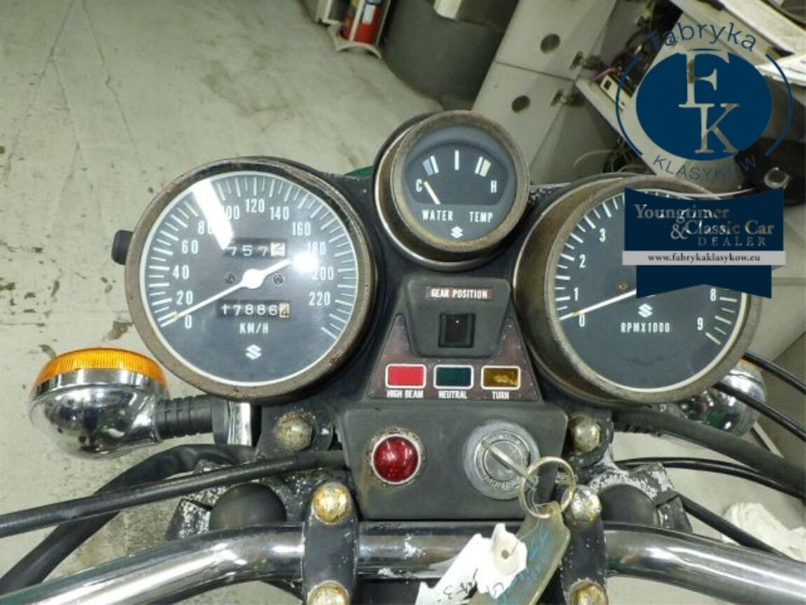 SUZUKI GT750 1974 - zdjęcie 13