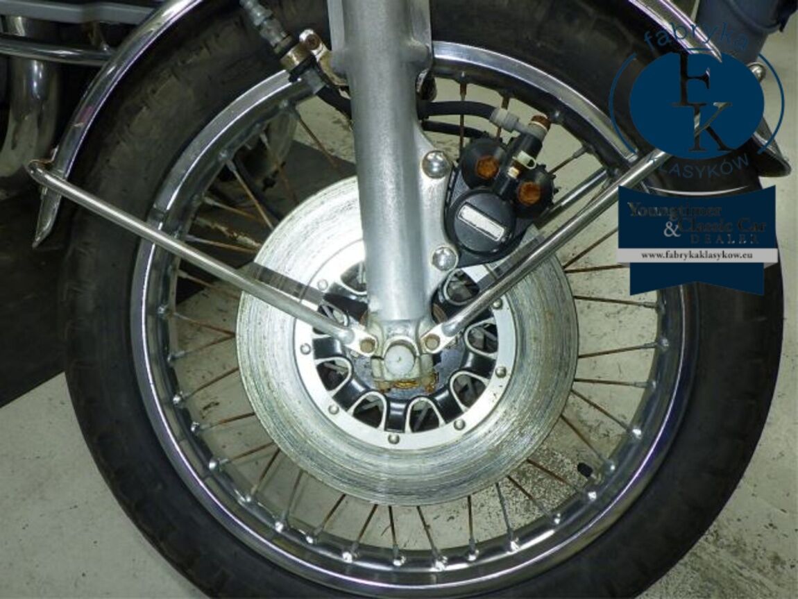 SUZUKI GT750 1974 - zdjęcie 23