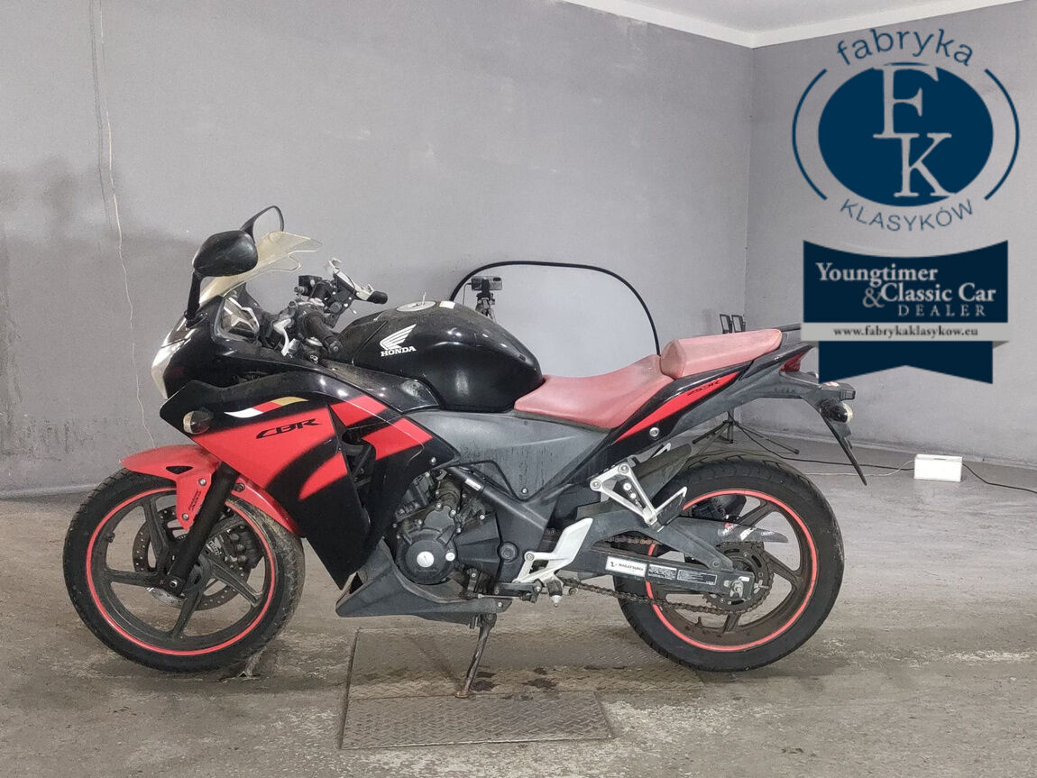 HONDA CBR250R  - zdjęcie 3
