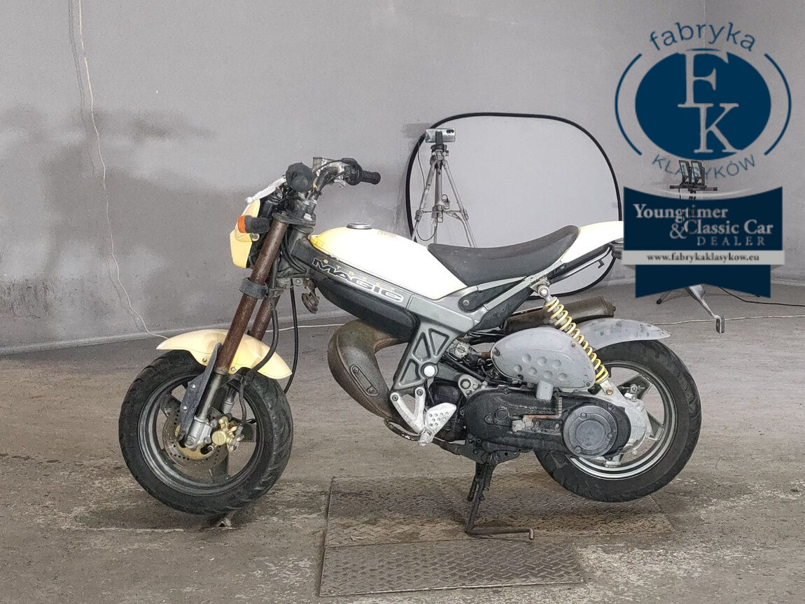 SUZUKI STREET MAGIC  - zdjęcie 3