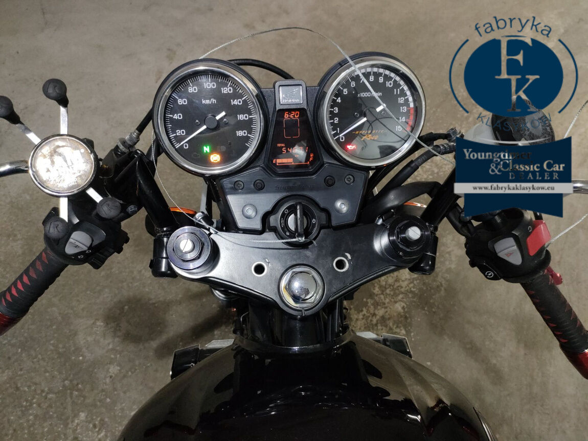 HONDA CB400SFV-4 2019 - zdjęcie 6
