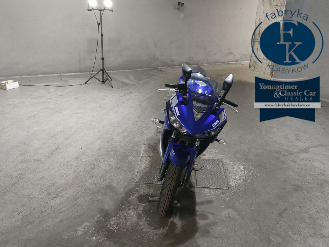 YAMAHA YZF-R25  - zdjęcie 4