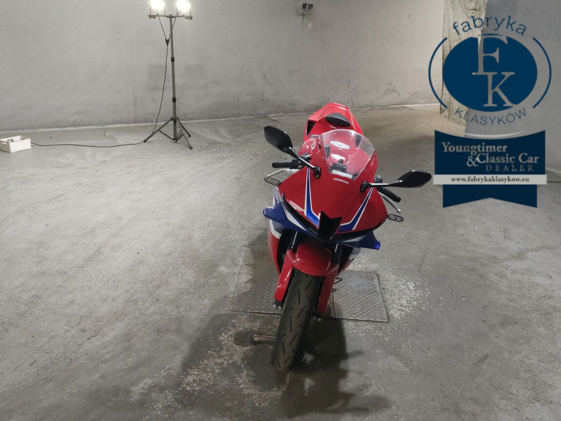 HONDA CBR600RR  - zdjęcie 4
