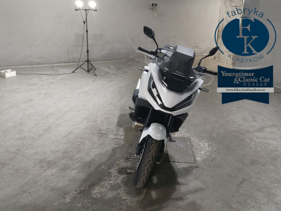 HONDA NT1100 2026 - zdjęcie 4