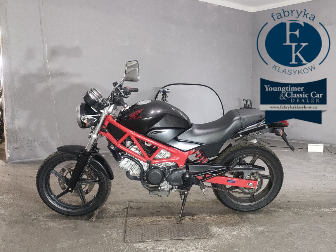 HONDA VTR250  - zdjęcie 3