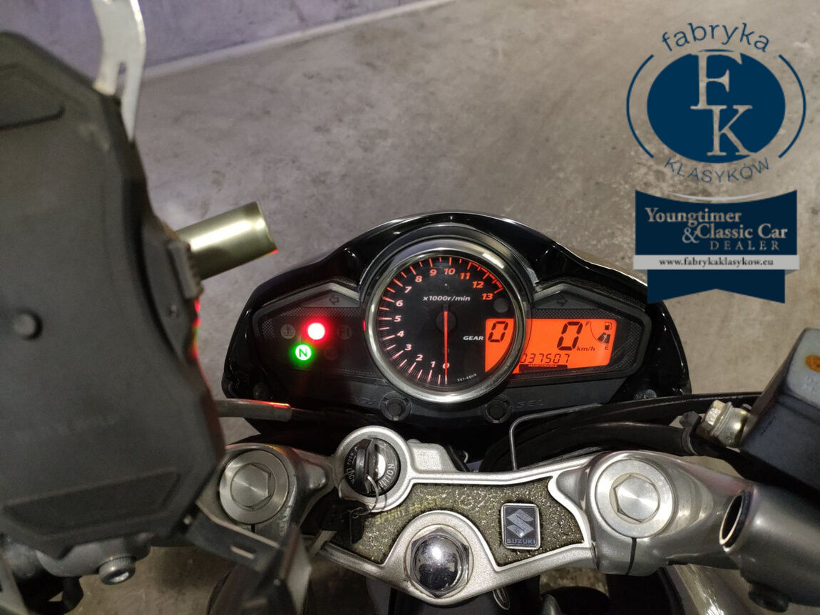 SUZUKI GSR250  - zdjęcie 6