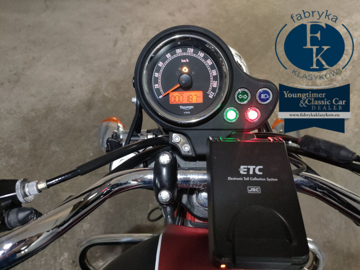 TRIUMPH BONNEVILLE SE 2013 - zdjęcie 6