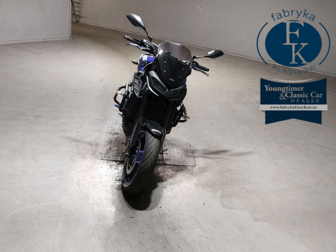 YAMAHA MT-09 2020 - zdjęcie 4