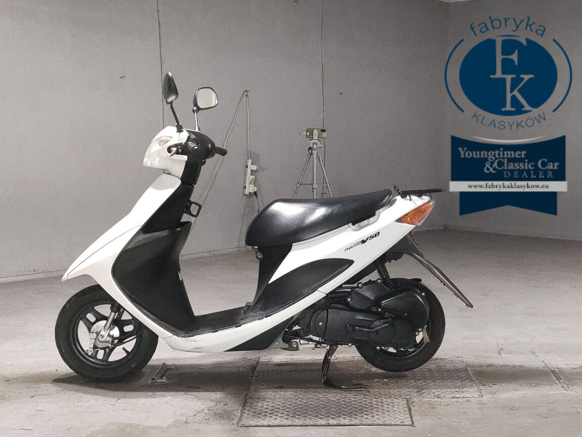 SUZUKI ADDRESS V50 - zdjęcie 3