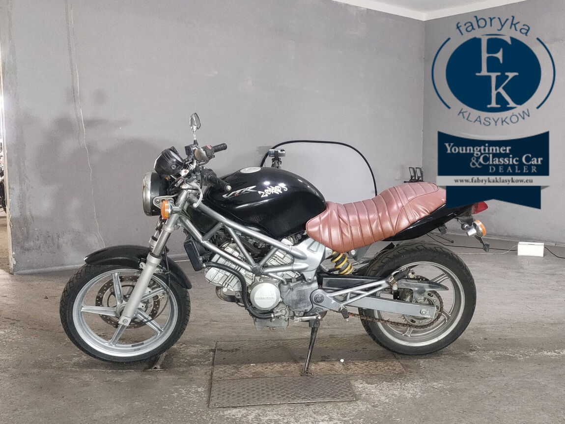 HONDA VTR250  - zdjęcie 3
