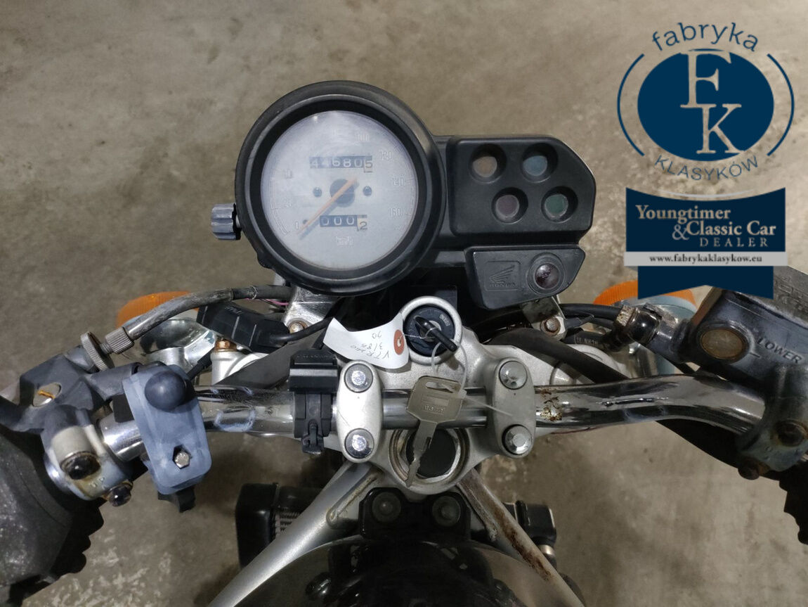 HONDA VTR250  - zdjęcie 6