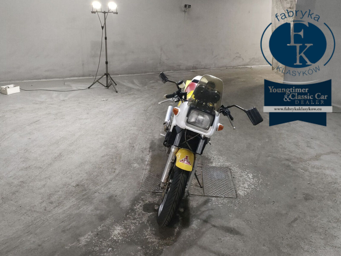 SUZUKI RG250  - zdjęcie 4