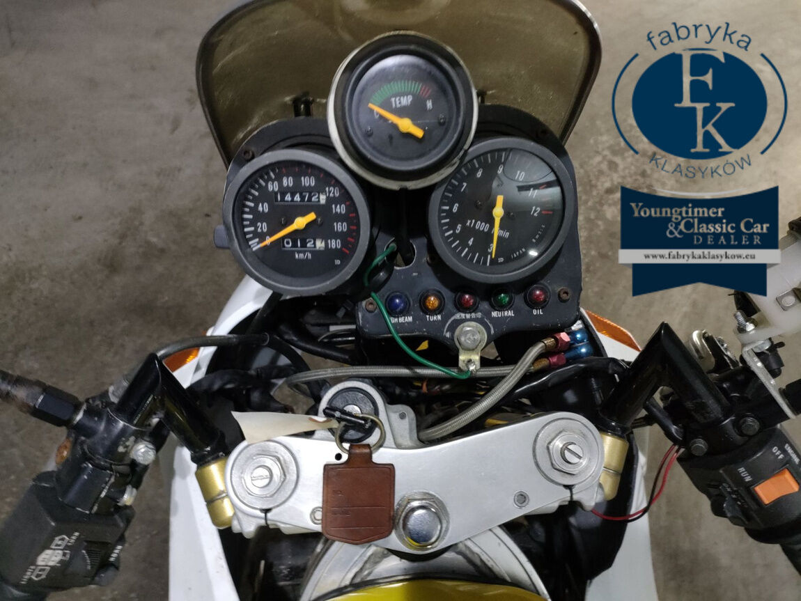SUZUKI RG250  - zdjęcie 6