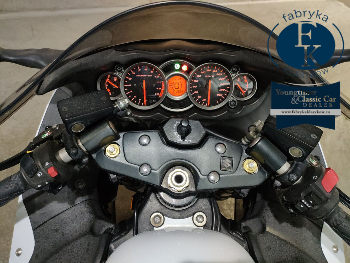SUZUKI GSX1300R HAYABUSA 2009 - zdjęcie 6