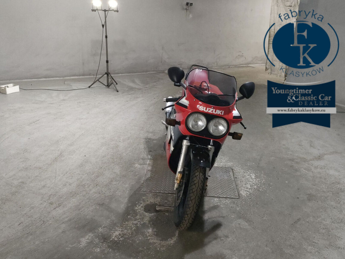 SUZUKI GSX-R750 1986 - zdjęcie 4
