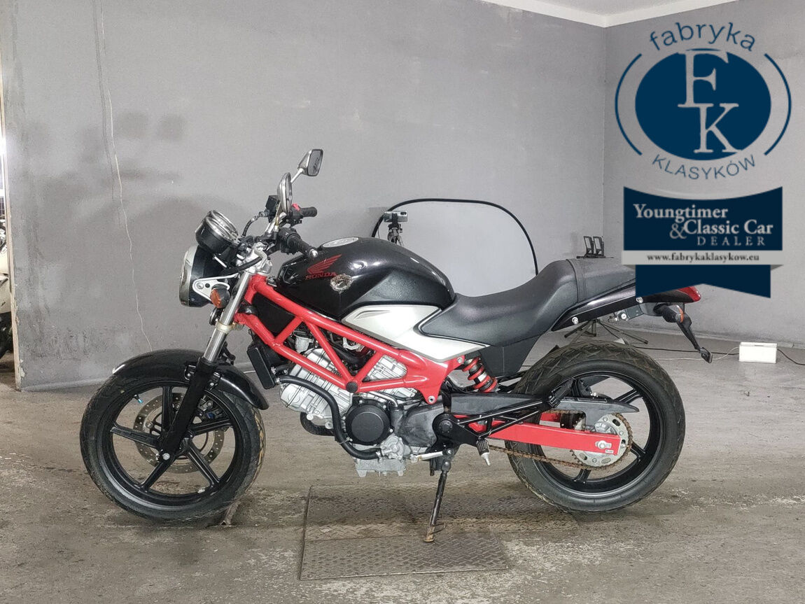 HONDA VTR250  - zdjęcie 3