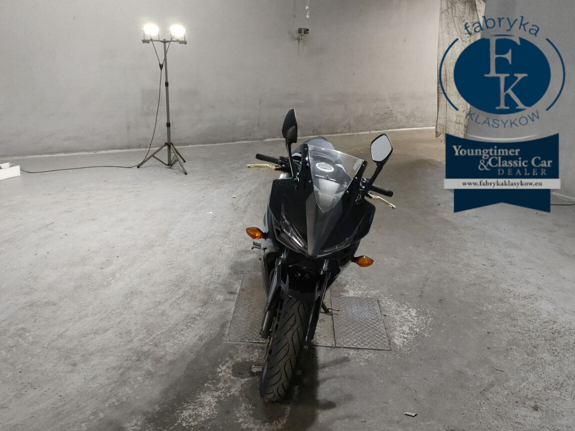 HONDA CBR400R 2016 - zdjęcie 4