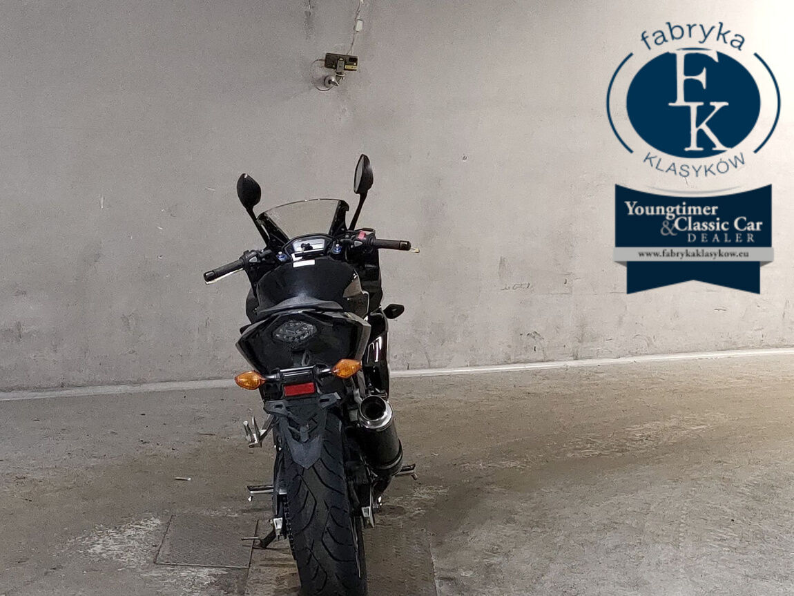 HONDA CBR400R 2016 - zdjęcie 5