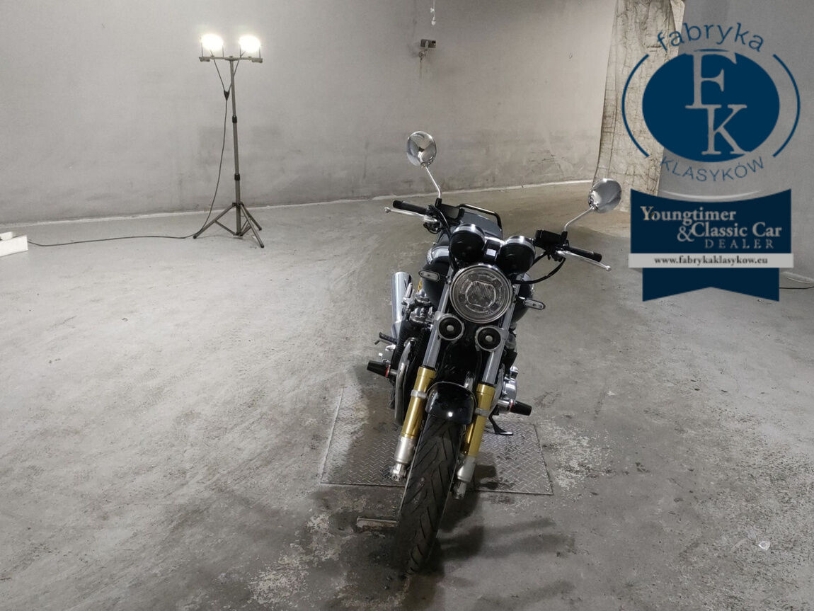 HONDA CB1100RS 2017 - zdjęcie 4