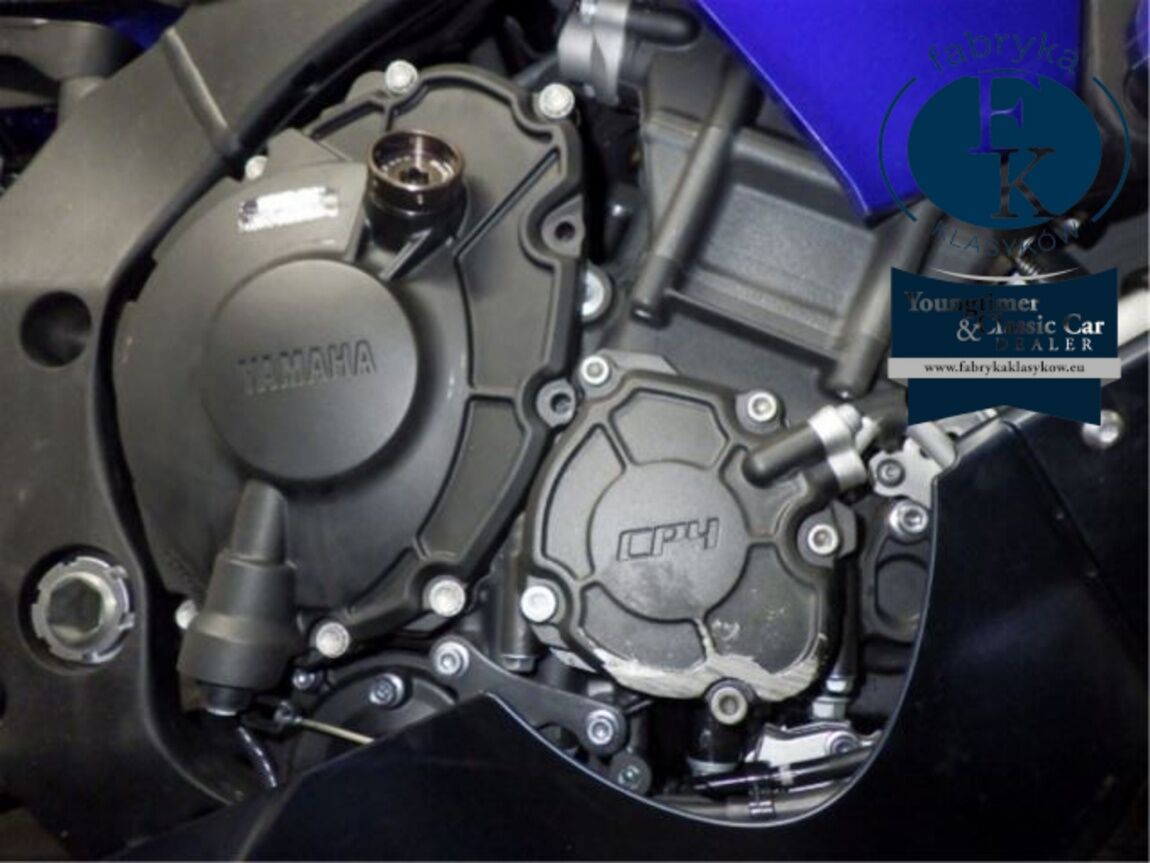 YAMAHA YZF-R1 2023 - zdjęcie 7