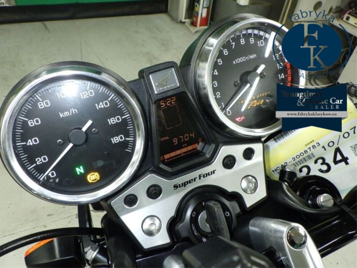 HONDA CB400SFV-4ABS  - zdjęcie 15