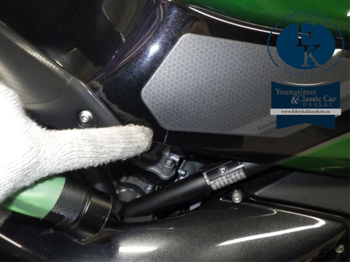 KAWASAKI NINJA H2 SX SE 2018 - zdjęcie 17