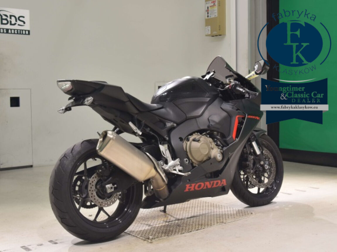HONDA CBR1000RR 2017 - zdjęcie 6