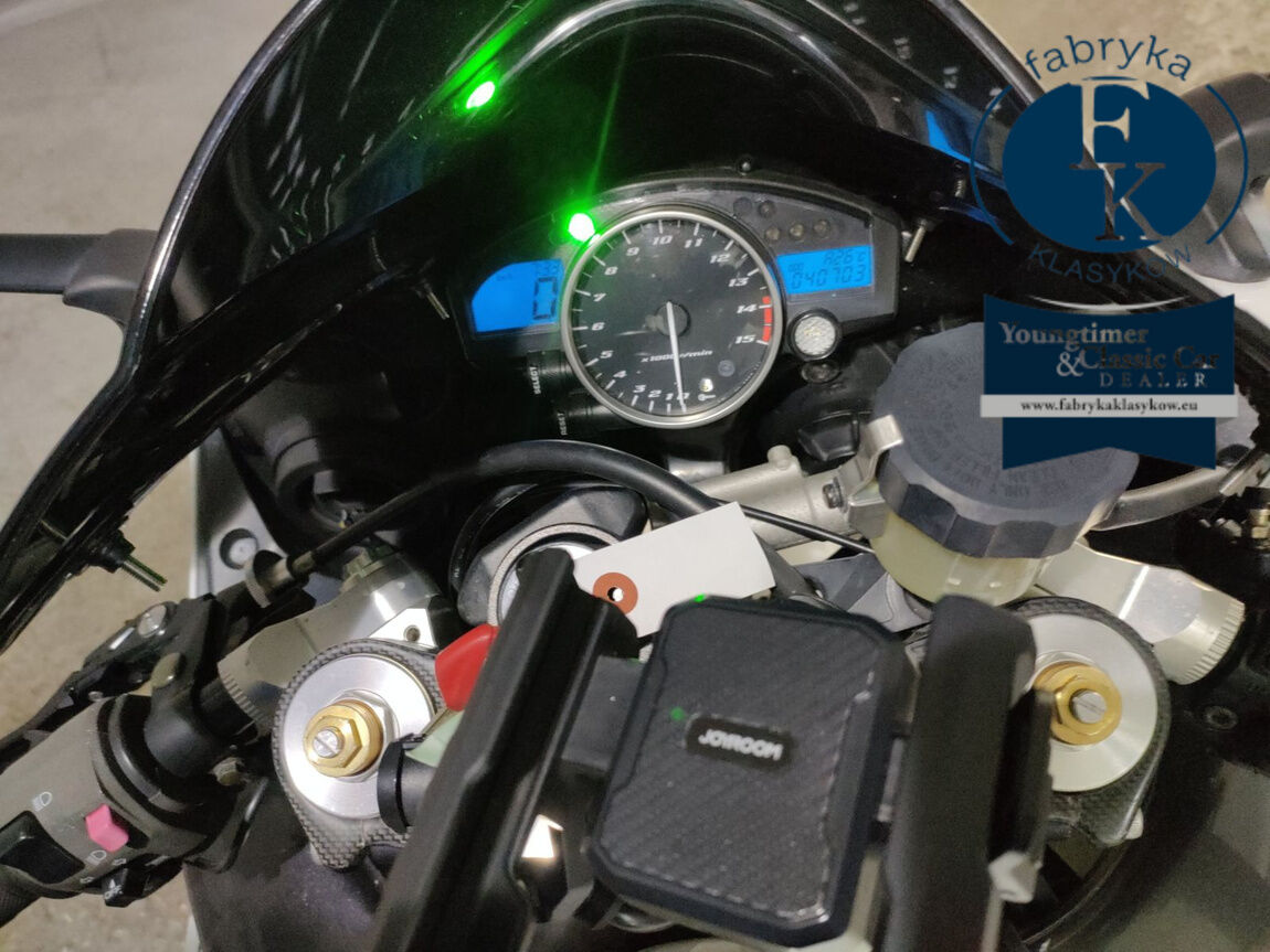 YAMAHA YZF-R1 2004 - zdjęcie 6