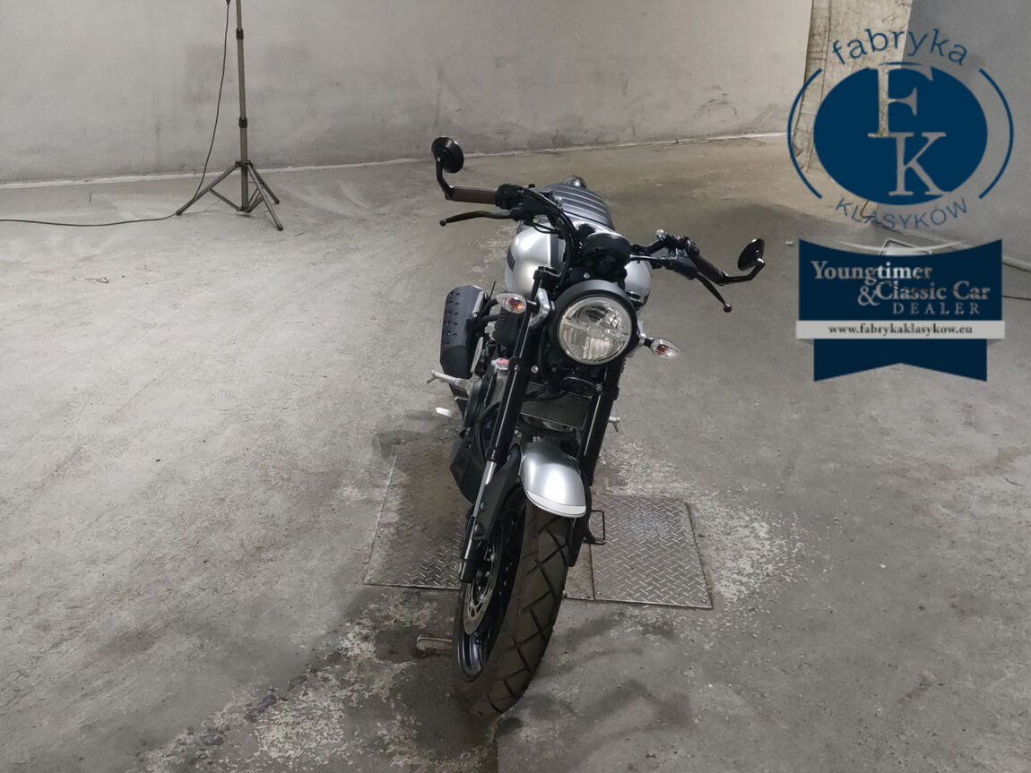 YAMAHA XSR125  - zdjęcie 4