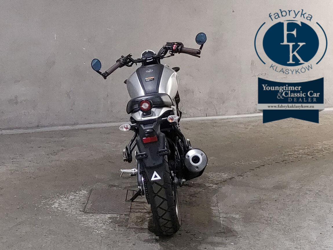 YAMAHA XSR125  - zdjęcie 5