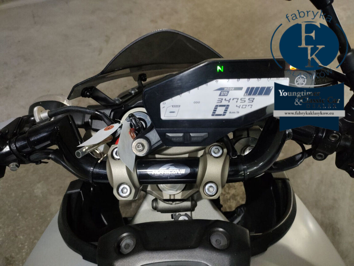 YAMAHA MT-09 2015 - zdjęcie 6