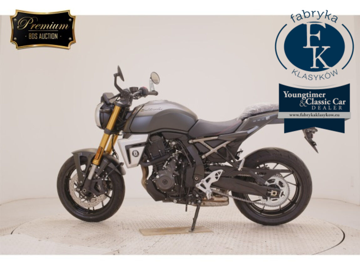 SUZUKI GSX-8T  - zdjęcie 3