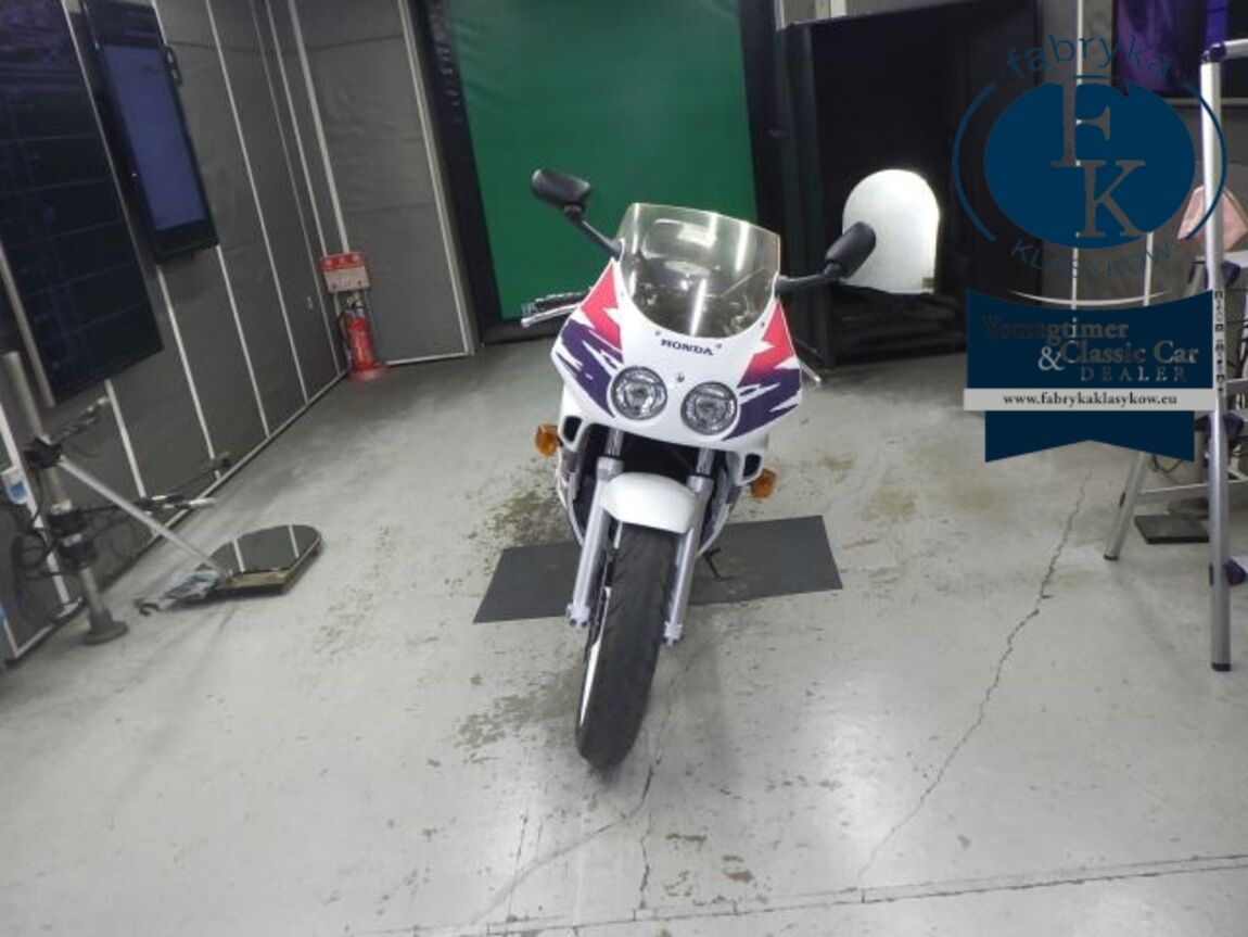 HONDA CBR250RR  - zdjęcie 21
