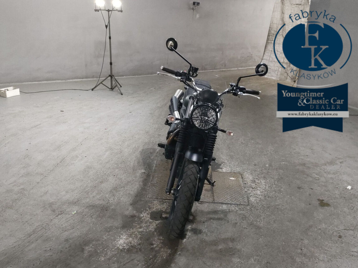 TRIUMPH STREET SCRAMBLER 2019 - zdjęcie 4