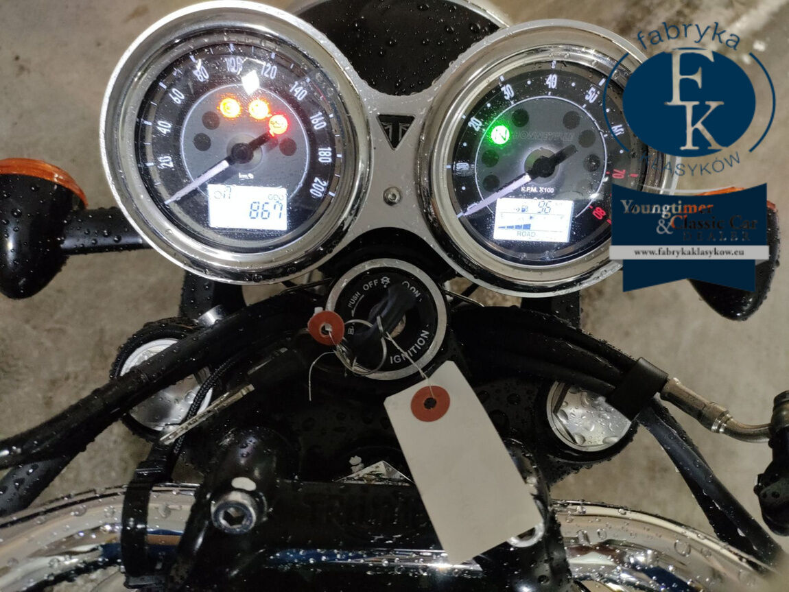 TRIUMPH BONNEVILLE T100 2025 - zdjęcie 6