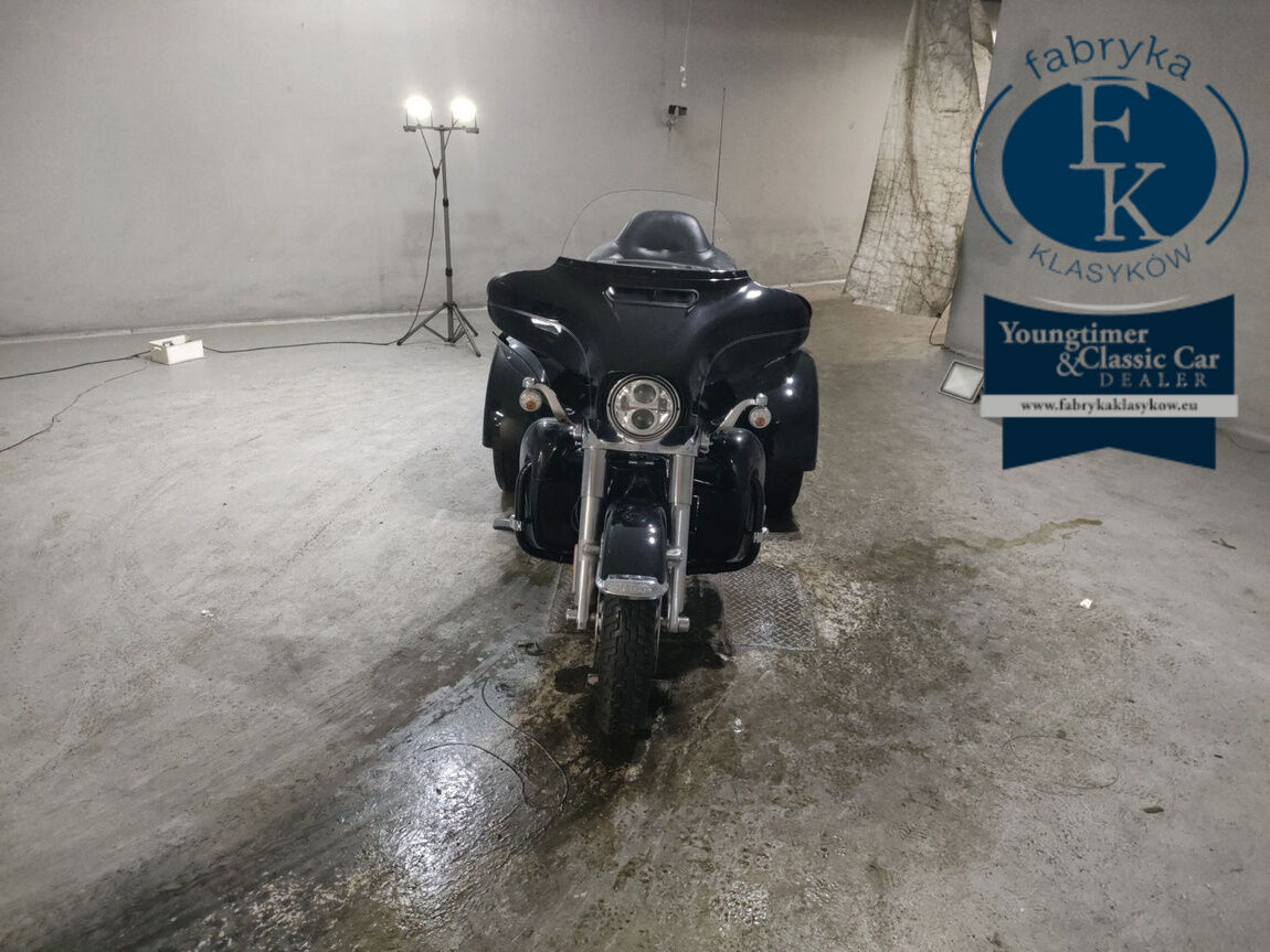 HARLEY-DAVIDSON FLHTCUTG1690 TRIKE 2016 - zdjęcie 4