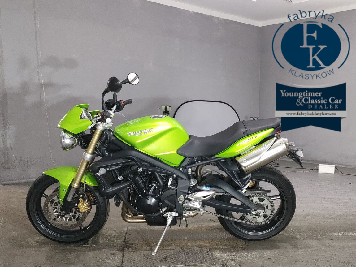 TRIUMPH STREET TRIPLE 2009 - zdjęcie 3