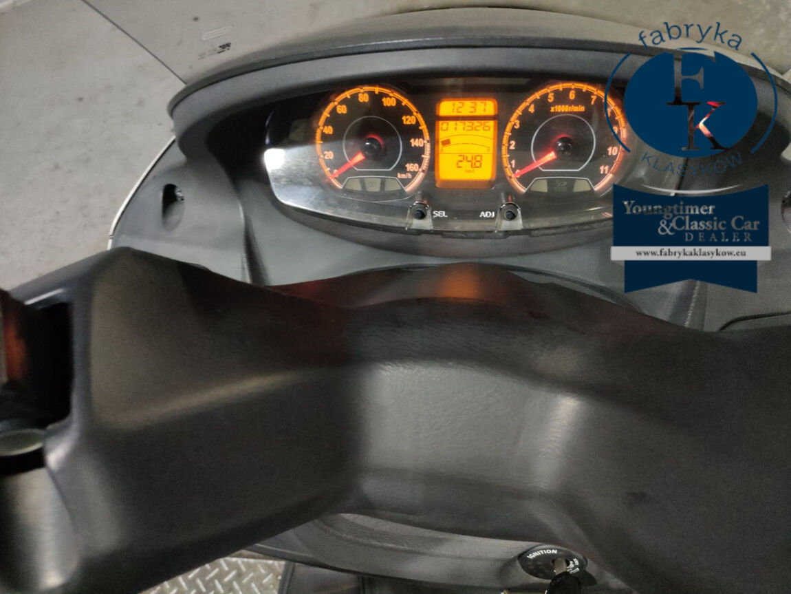 SUZUKI BURGMAN200 - zdjęcie 6