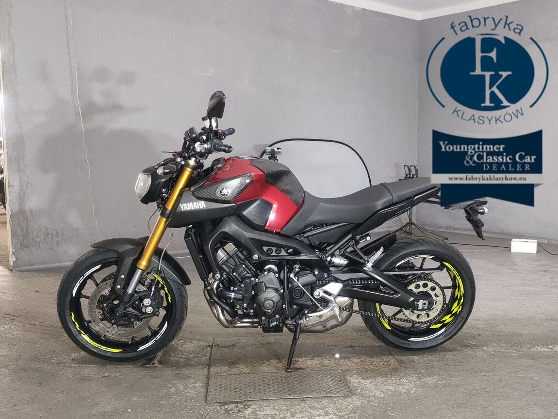 YAMAHA MT-09 2016 - zdjęcie 3