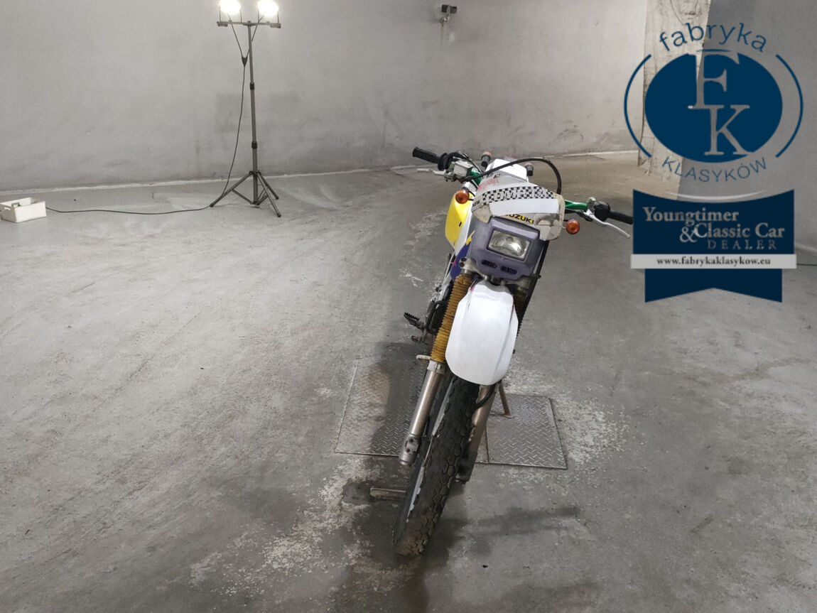 SUZUKI DR250R - zdjęcie 4