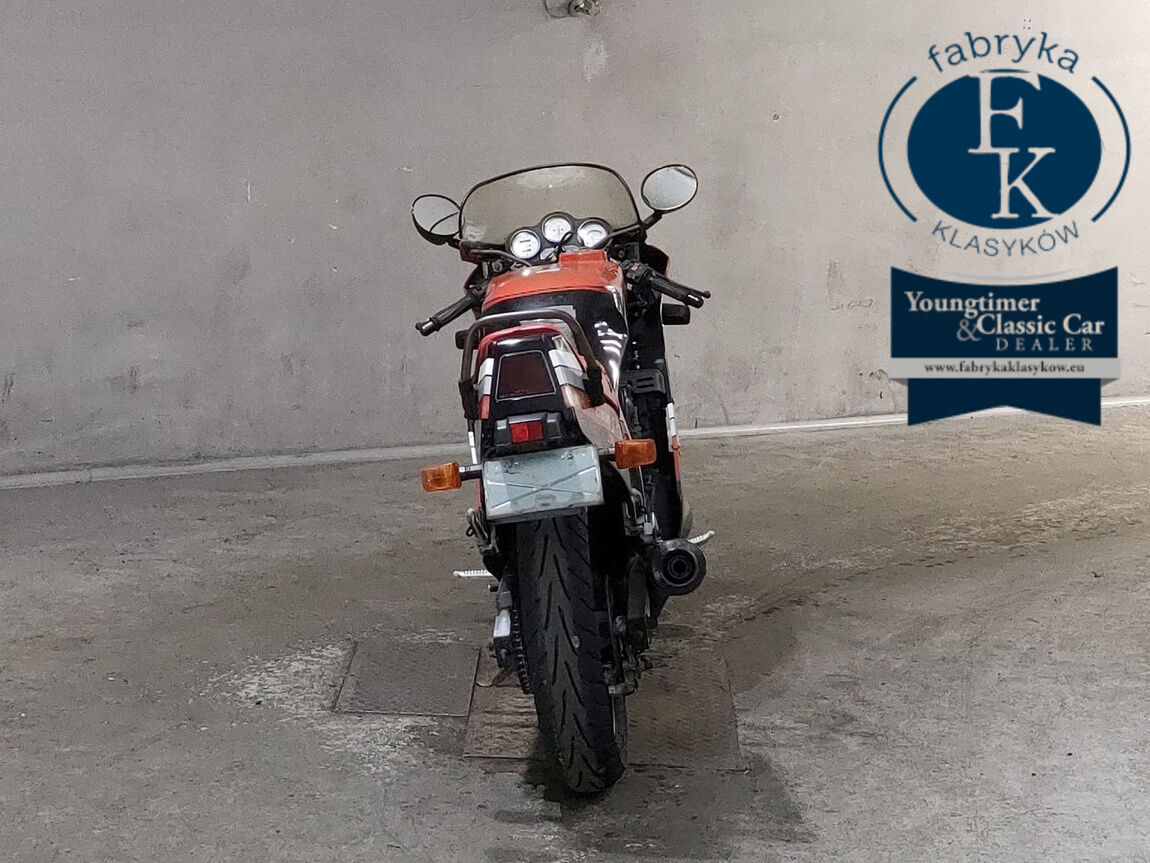 SUZUKI GSX-R750 1985 - zdjęcie 5