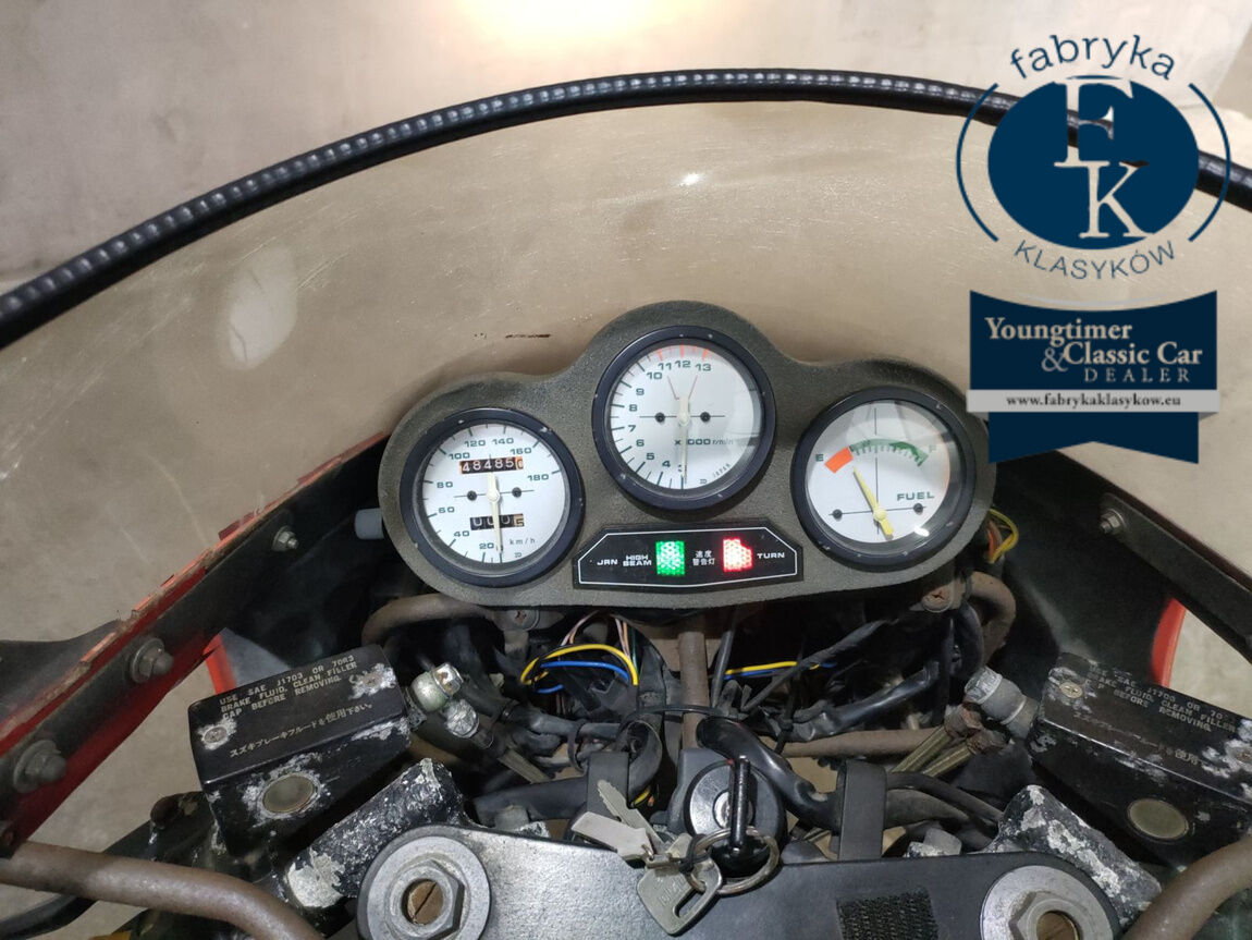 SUZUKI GSX-R750 1985 - zdjęcie 6