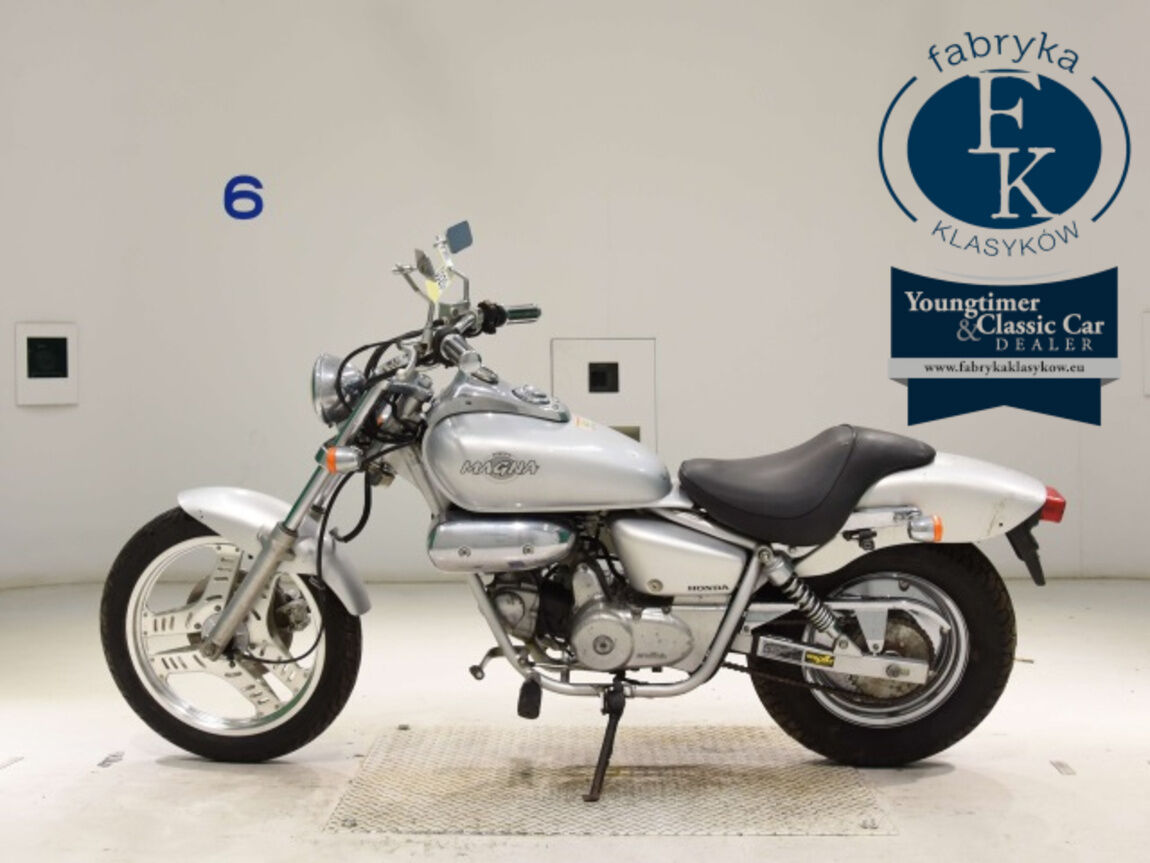 HONDA MAGNA 50  - zdjęcie 3