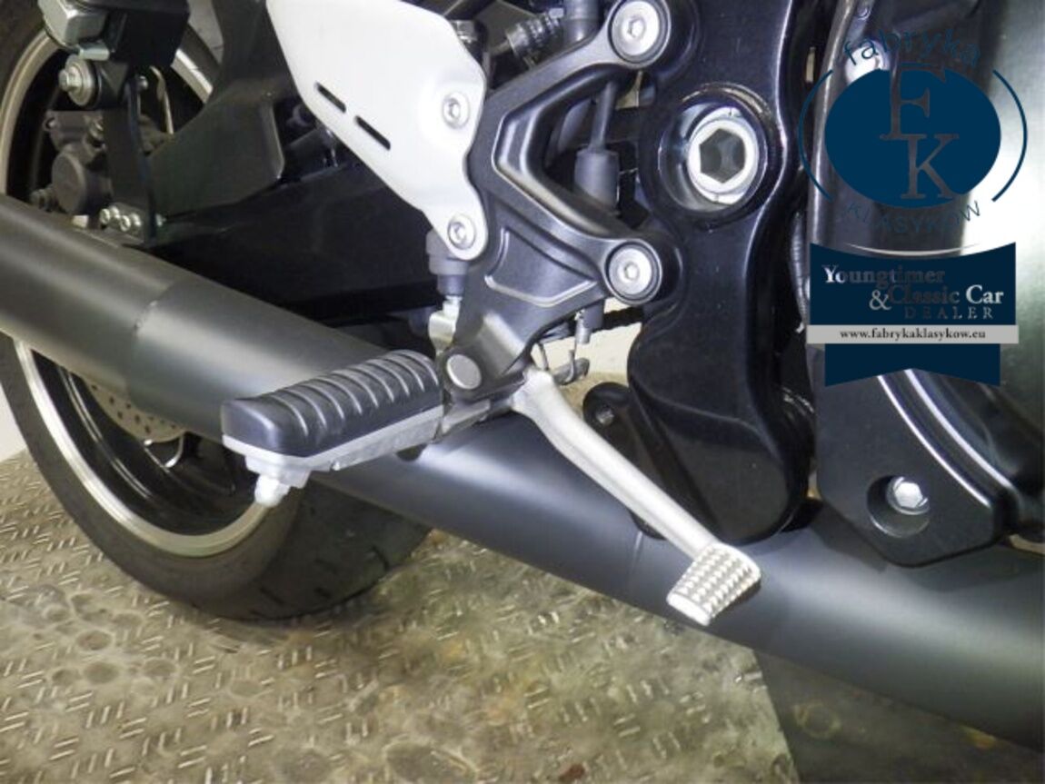 KAWASAKI Z900RS 2019 - zdjęcie 33