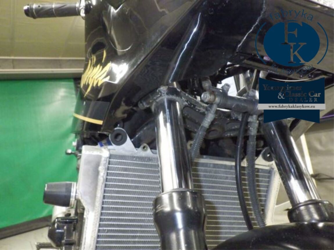 KAWASAKI GPZ900R 1996 - zdjęcie 25