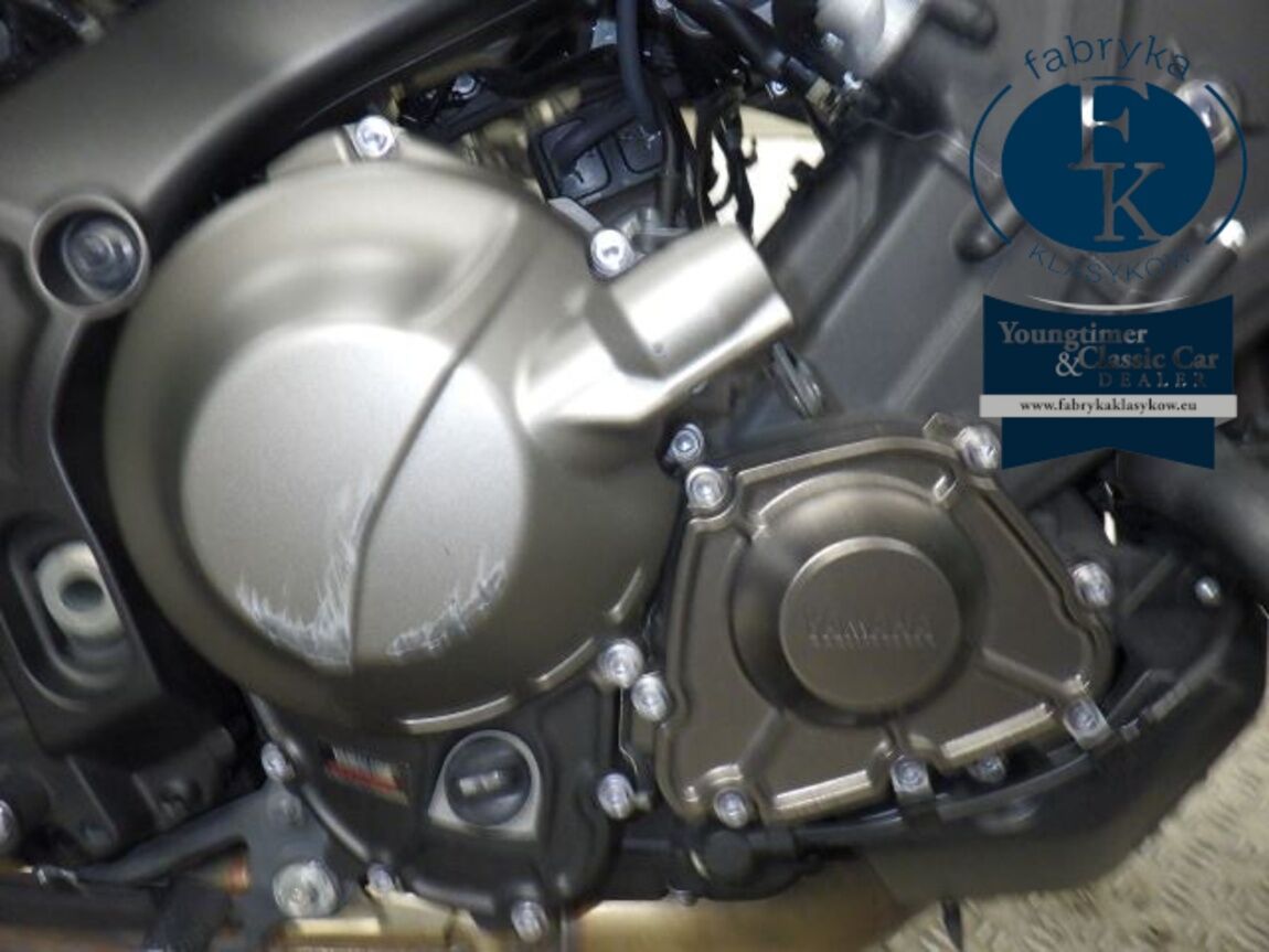 YAMAHA XSR900-2 2022 - zdjęcie 11