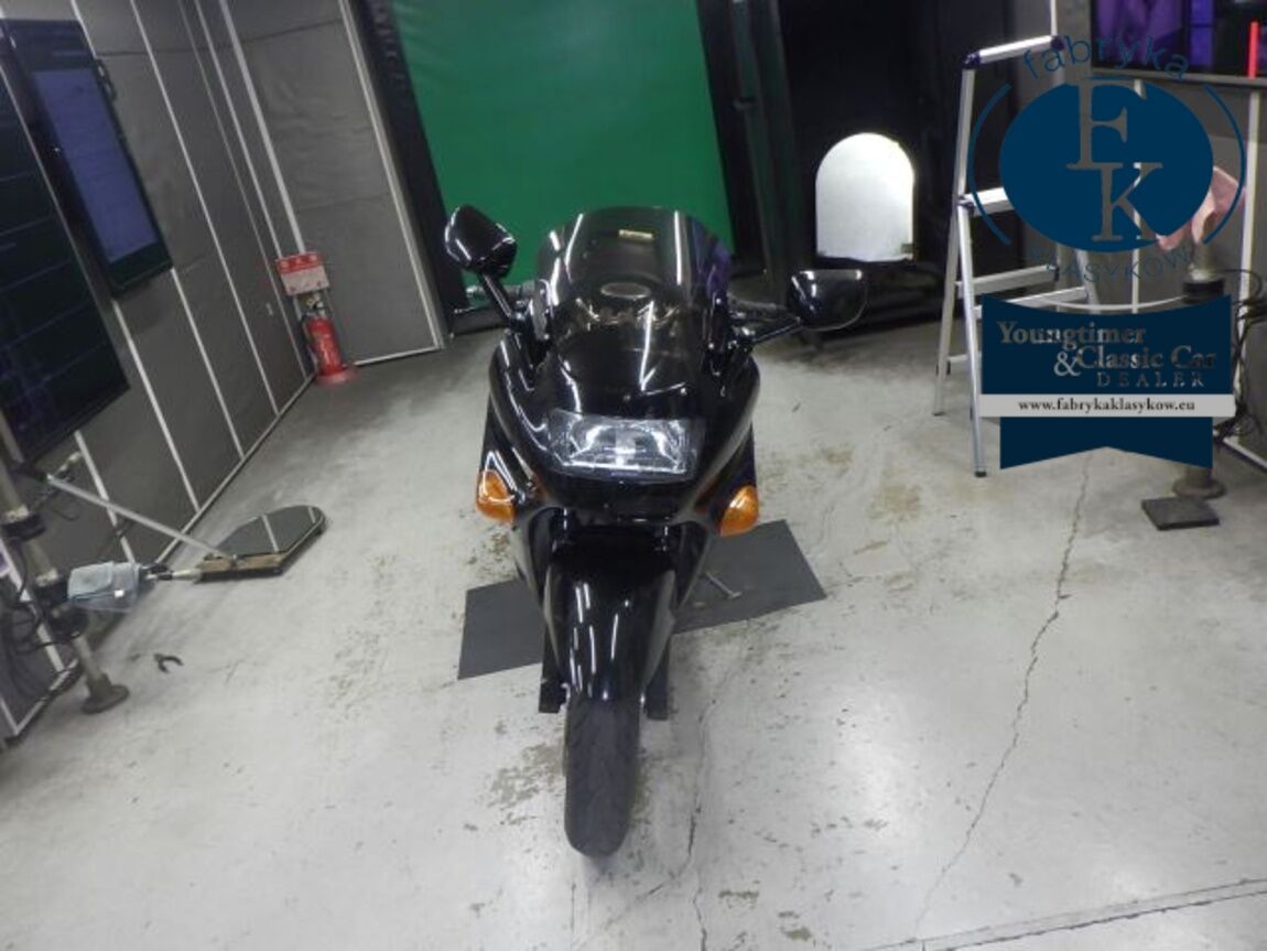 KAWASAKI ZZR1100 1991 - zdjęcie 21