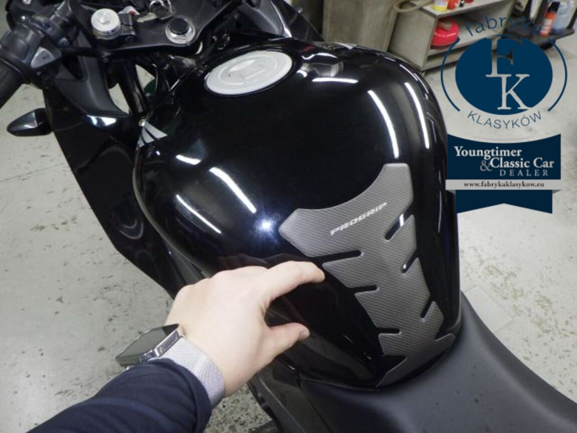 HONDA CBR250R ABS  - zdjęcie 20
